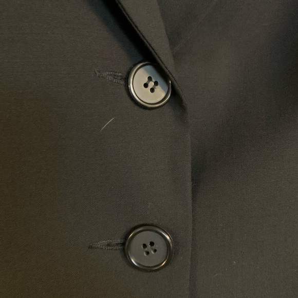 Holt Renfrew Blazer sz 8/10 - Picture 5 of 7